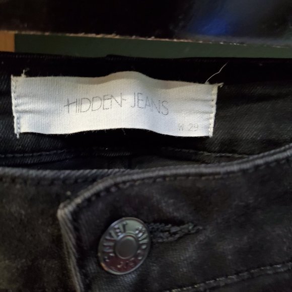 Hidden Jeans| Ripped Black Jeans - Picture 2 of 3
